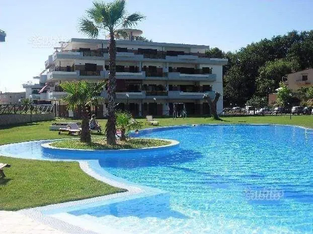 Two-bedroom Vacation דירה *