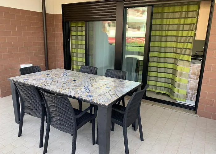 דירה Two-bedroom Vacation